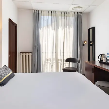 Hotel Locarno Nice-2